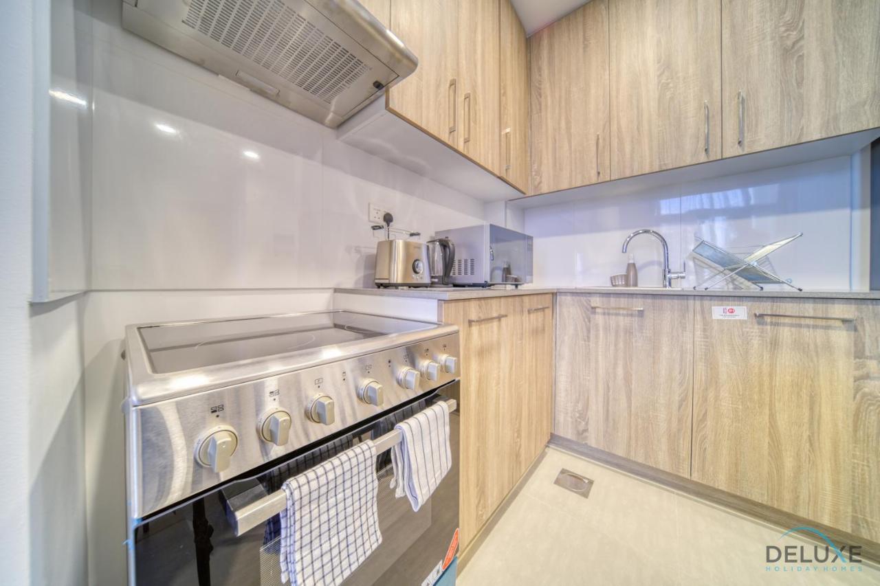 Sophisticated 1Br At Town Square Rawda Dubailand By Deluxe Holiday Homes מראה חיצוני תמונה