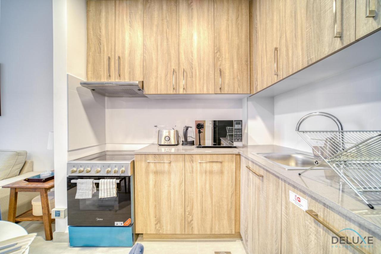 Sophisticated 1Br At Town Square Rawda Dubailand By Deluxe Holiday Homes מראה חיצוני תמונה