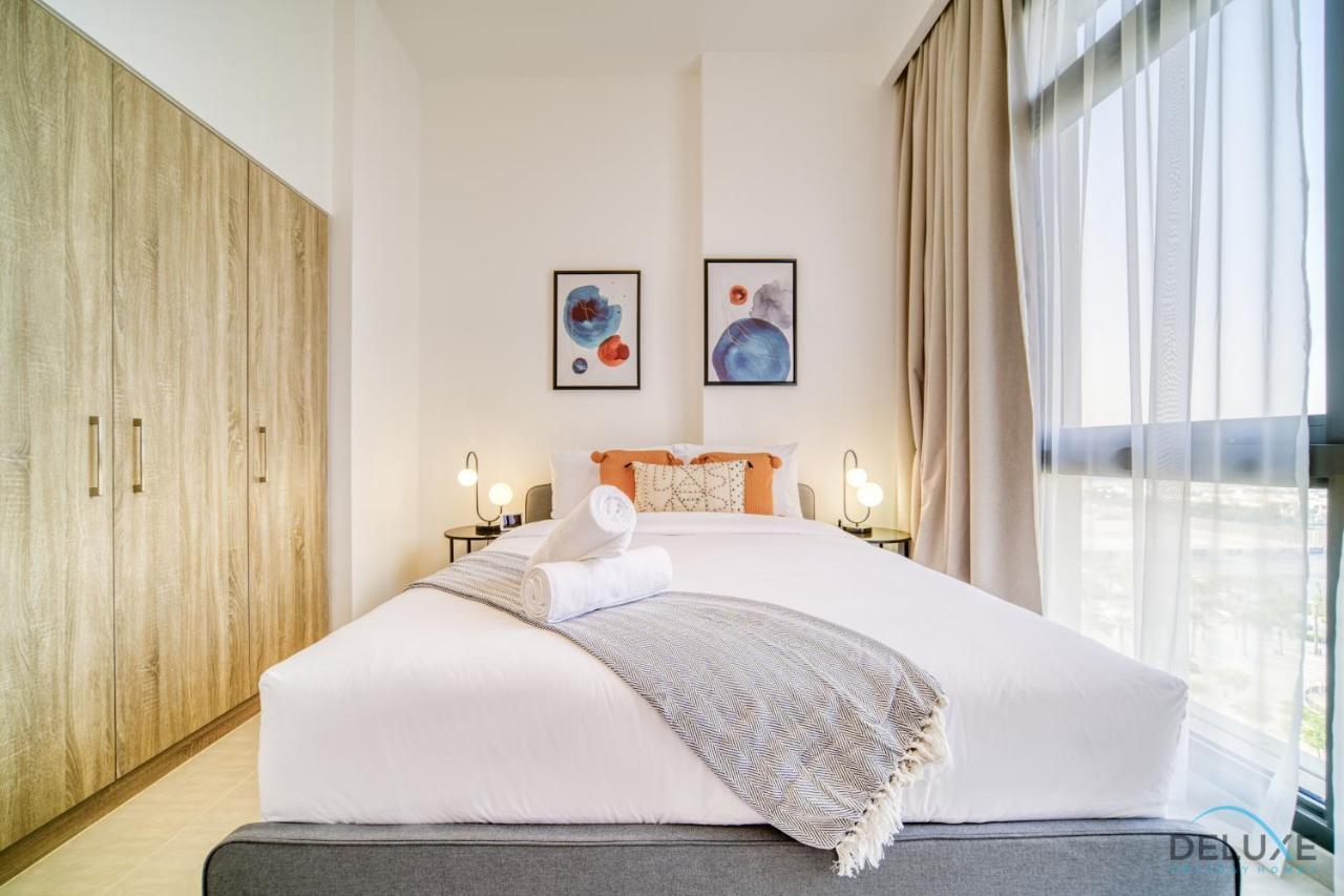 Sophisticated 1Br At Town Square Rawda Dubailand By Deluxe Holiday Homes מראה חיצוני תמונה